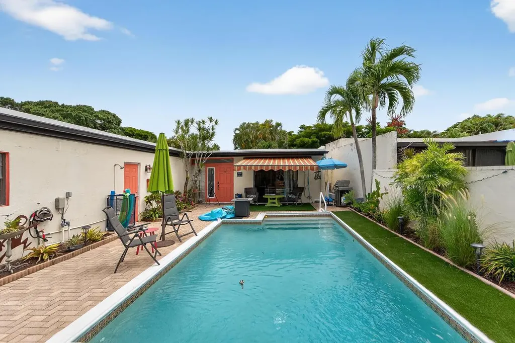 5350 Stonybrook Drive Boynton Beach FL 33437
