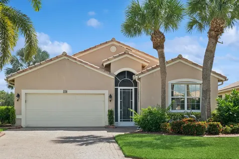 328 NW Shoreline Circle Port St Lucie FL 34986