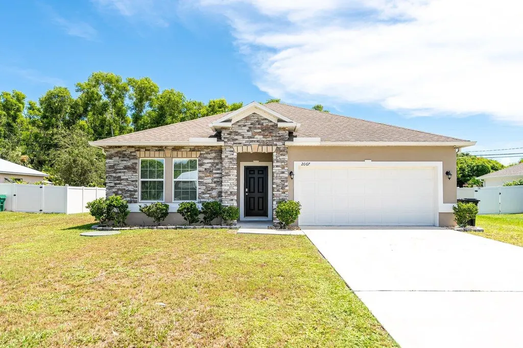 2067 SE Berkshire Boulevard Port St Lucie FL 34952