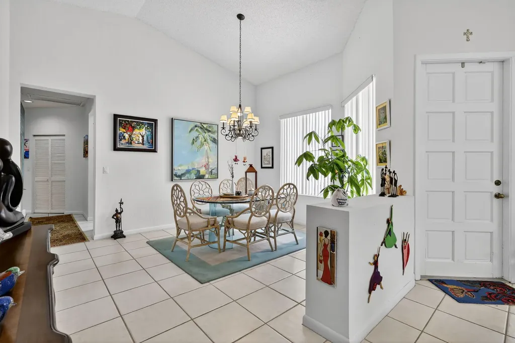 4737 Carlton Golf Drive Lake Worth FL 33449