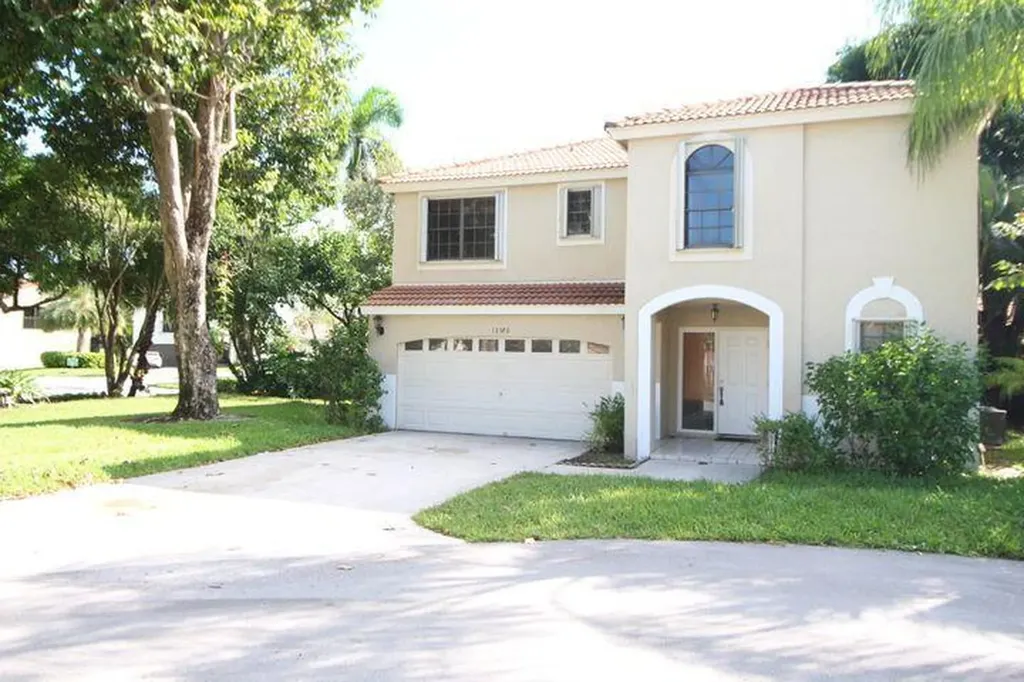 12570 Shoreside Lane Wellington FL 33414
