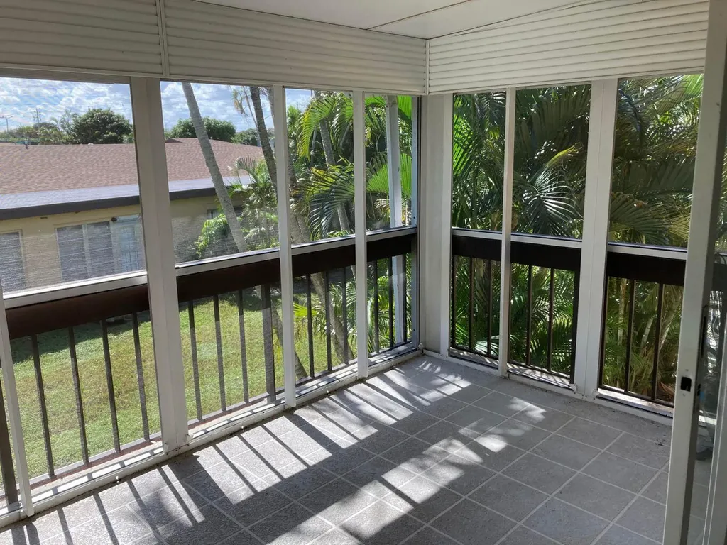 13777 Via Aurora Delray Beach FL 33484