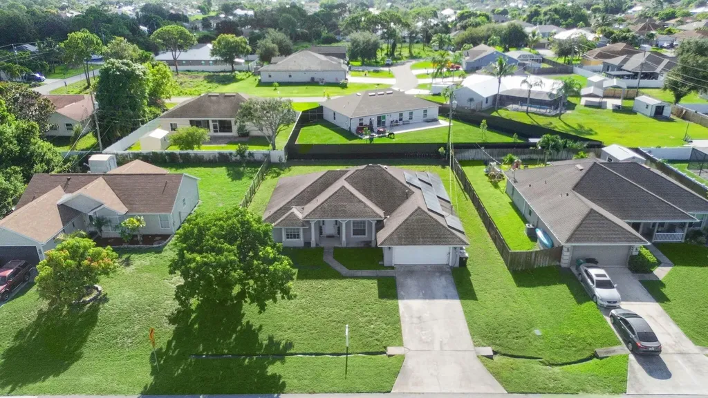 4417 SW Idlewild Street Port St Lucie FL 34953