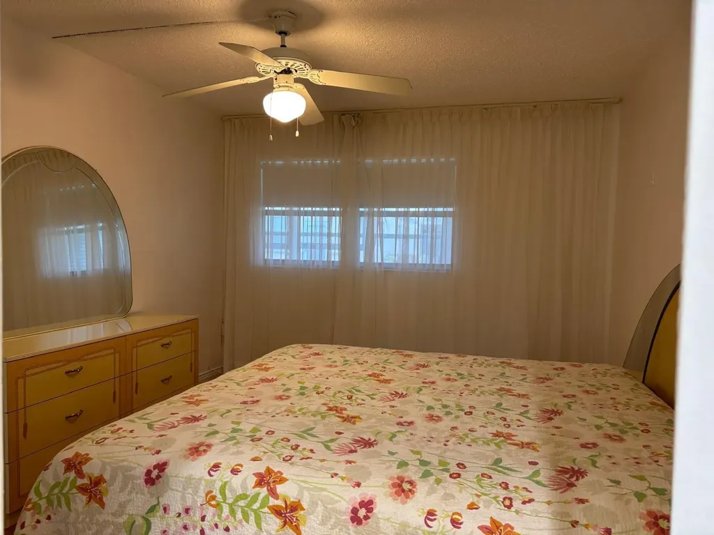 345 Brittany H Delray Beach FL 33446