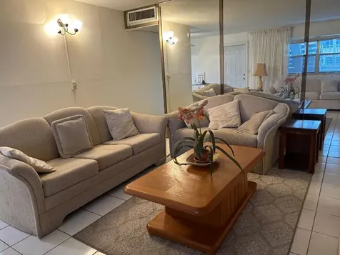 345 Brittany H Delray Beach FL 33446