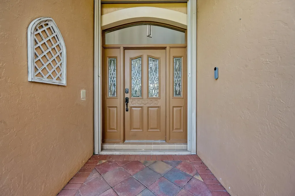 8738 Marlamoor Lane Palm Beach Gardens FL 33412
