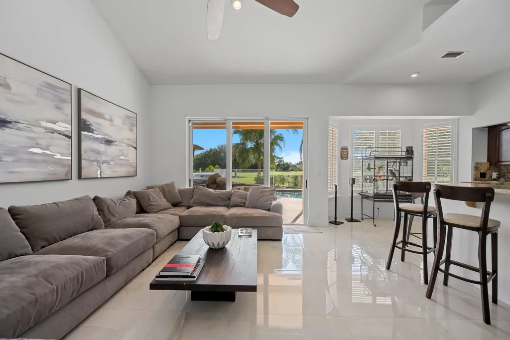 8738 Marlamoor Lane Palm Beach Gardens FL 33412