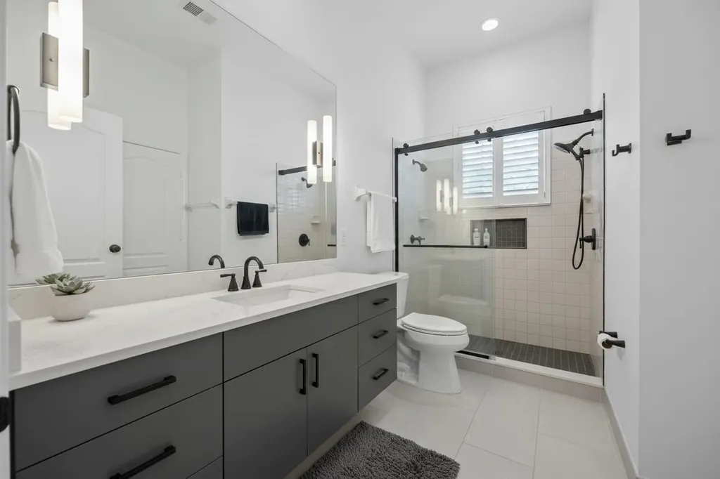 8738 Marlamoor Lane Palm Beach Gardens FL 33412