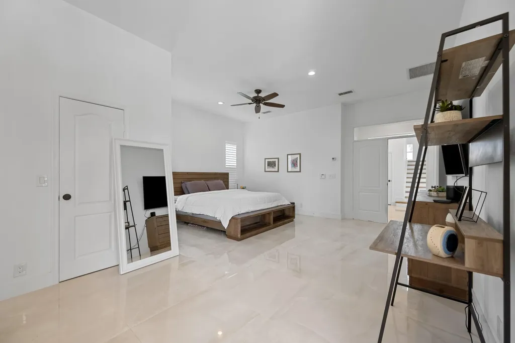 8738 Marlamoor Lane Palm Beach Gardens FL 33412