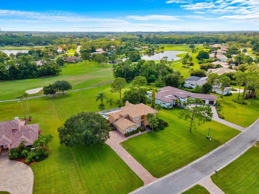 8738 Marlamoor Lane Palm Beach Gardens FL 33412