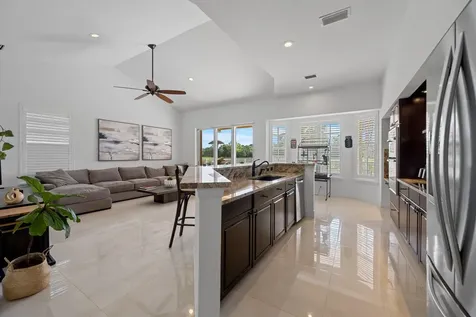 8738 Marlamoor Lane Palm Beach Gardens FL 33412