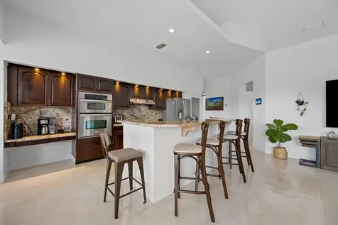 8738 Marlamoor Lane Palm Beach Gardens FL 33412