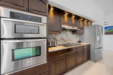 8738 Marlamoor Lane Palm Beach Gardens FL 33412