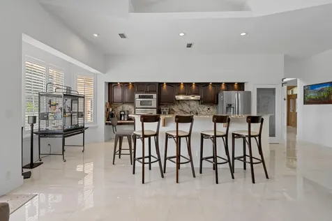 8738 Marlamoor Lane Palm Beach Gardens FL 33412