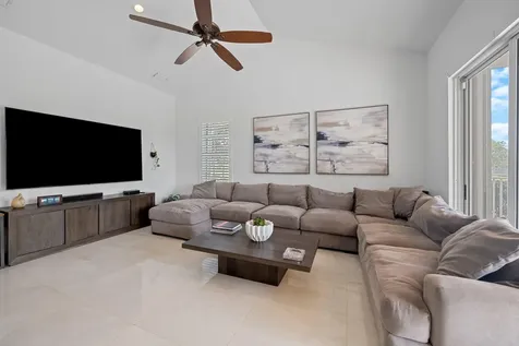 8738 Marlamoor Lane Palm Beach Gardens FL 33412