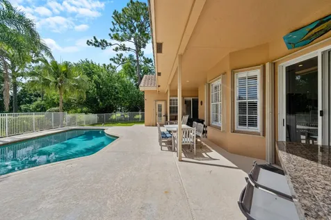 8738 Marlamoor Lane Palm Beach Gardens FL 33412