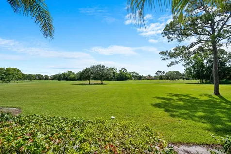 8738 Marlamoor Lane Palm Beach Gardens FL 33412