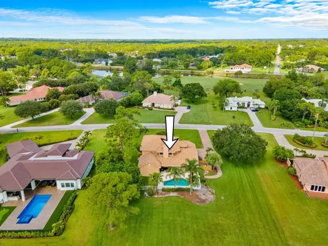 8738 Marlamoor Lane Palm Beach Gardens FL 33412
