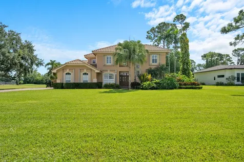 8738 Marlamoor Lane Palm Beach Gardens FL 33412