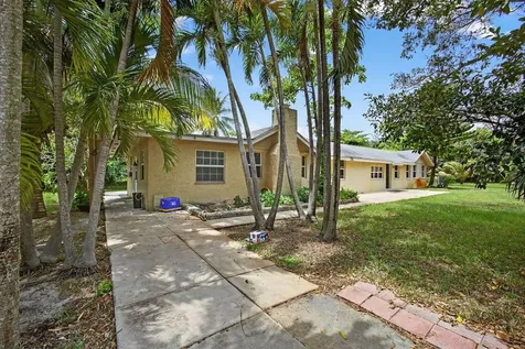 129 Fleming Avenue Greenacres FL 33463
