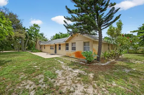 129 Fleming Avenue Greenacres FL 33463