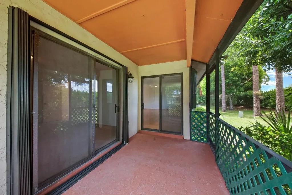 248 Brandywine Court Royal Palm Beach FL 33411