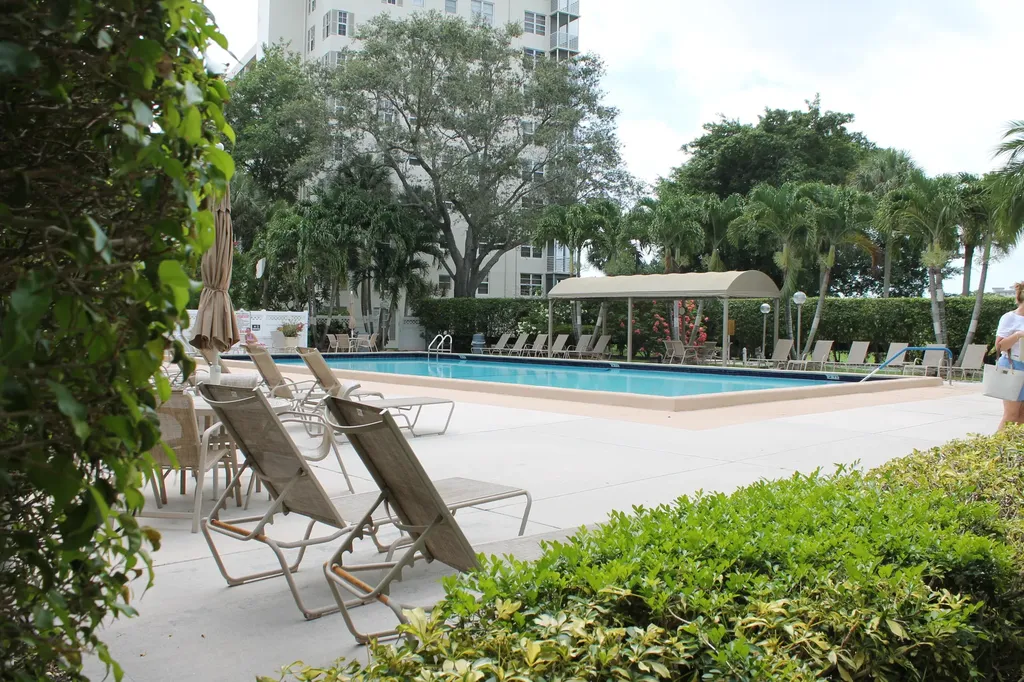 3507 Oaks Way Pompano Beach FL 33069
