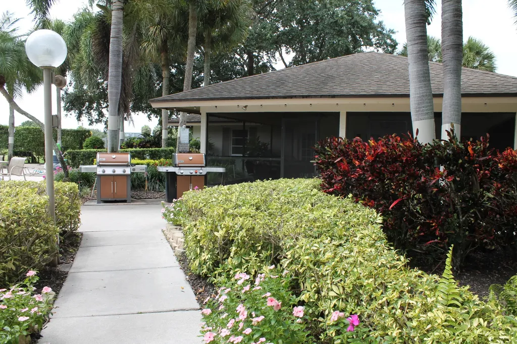 3507 Oaks Way Pompano Beach FL 33069