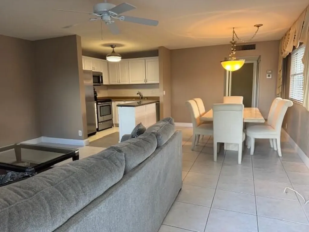 131 Monaco C Delray Beach FL 33446