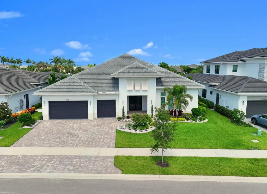 9372 Coral Isle Circle Palm Beach Gardens FL 33412