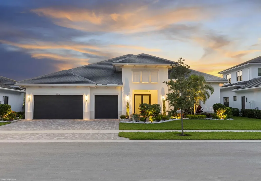 9372 Coral Isle Circle Palm Beach Gardens FL 33412