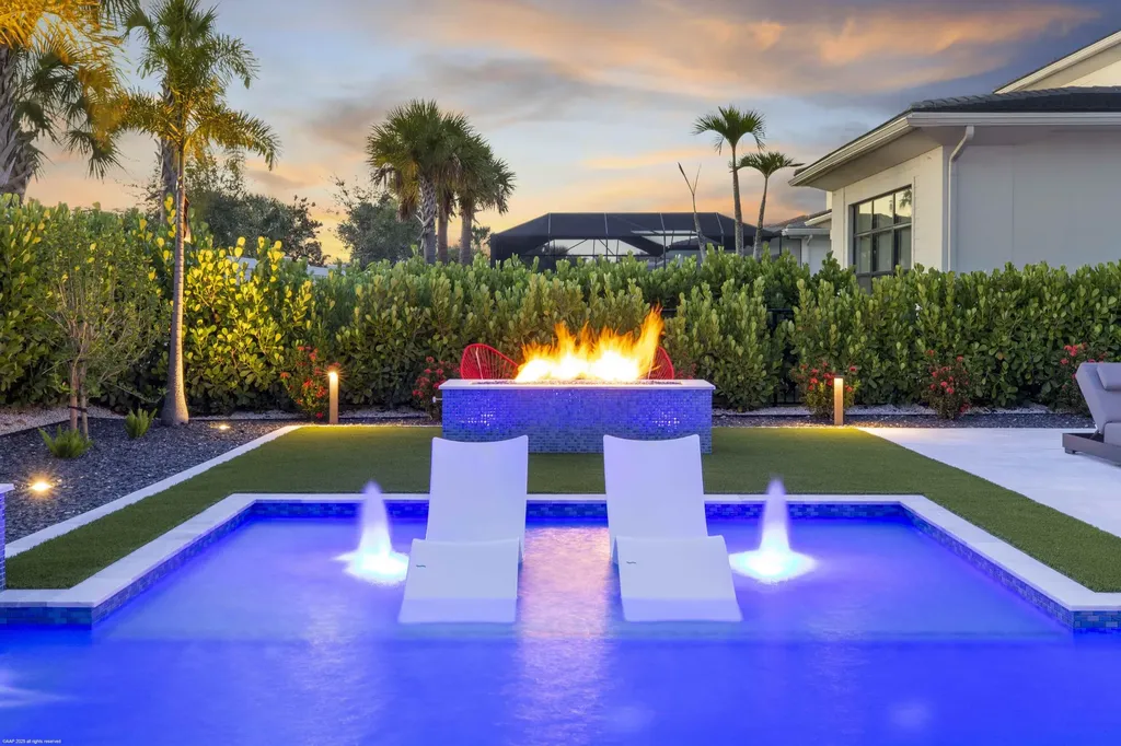 9372 Coral Isle Circle Palm Beach Gardens FL 33412