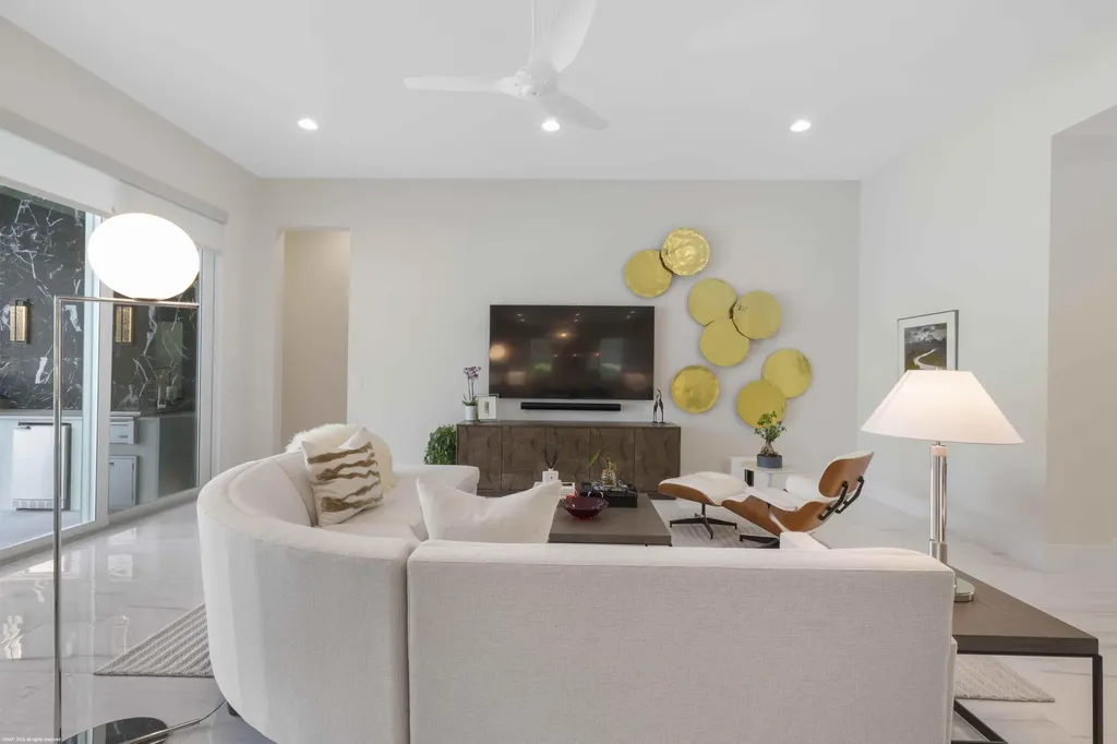 9372 Coral Isle Circle Palm Beach Gardens FL 33412