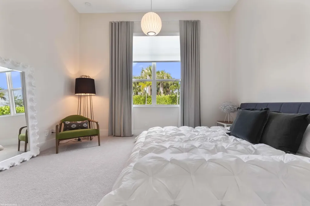 9372 Coral Isle Circle Palm Beach Gardens FL 33412