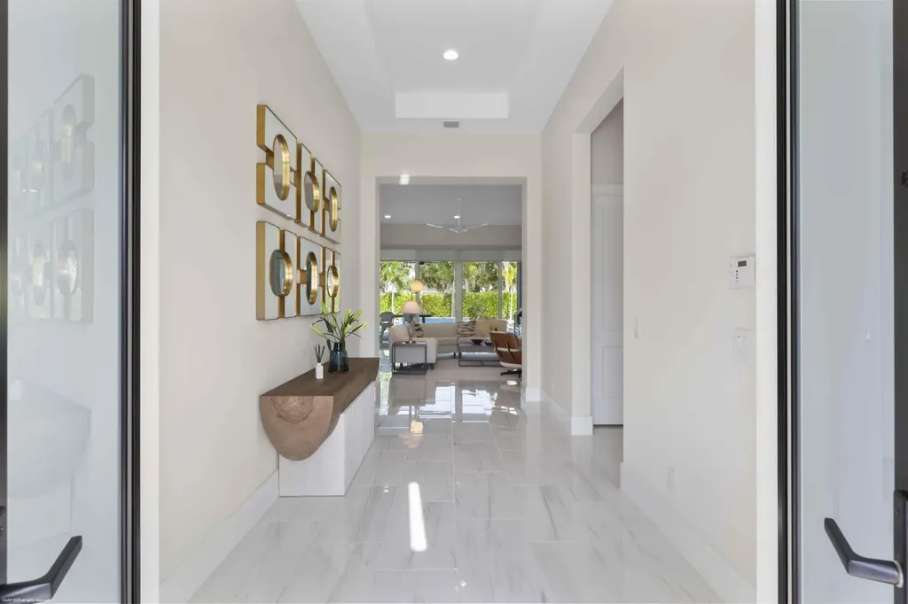 9372 Coral Isle Circle Palm Beach Gardens FL 33412