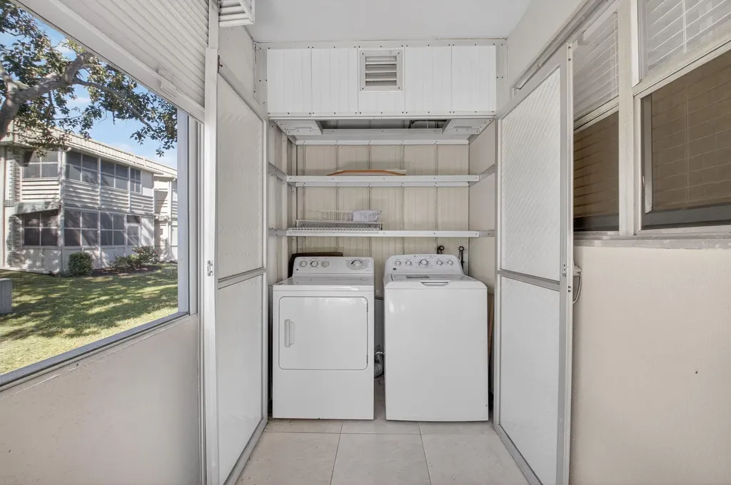 109 Monaco C Delray Beach FL 33446