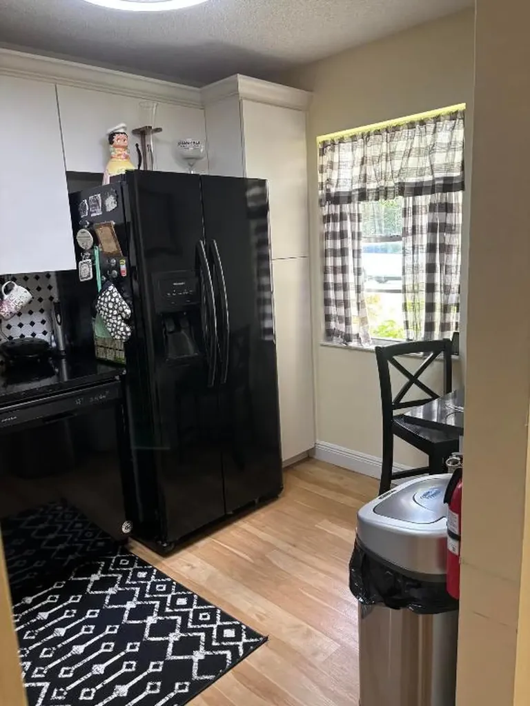 143 Lake Susan Drive West Palm Beach FL 33411