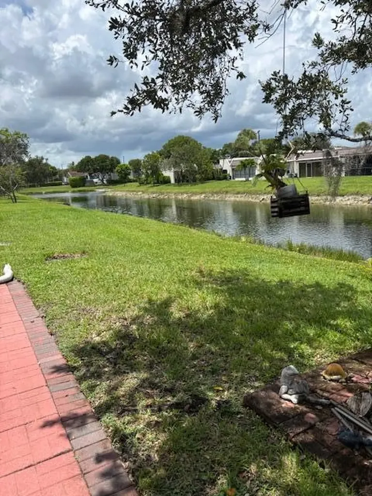 143 Lake Susan Drive West Palm Beach FL 33411