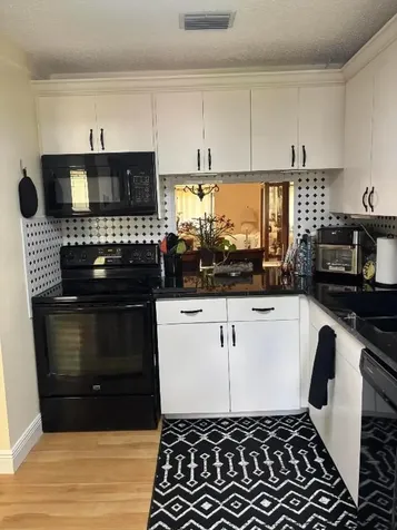 143 Lake Susan Drive West Palm Beach FL 33411