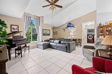 15884 North Road Loxahatchee Groves FL 33470