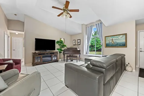 15884 North Road Loxahatchee Groves FL 33470
