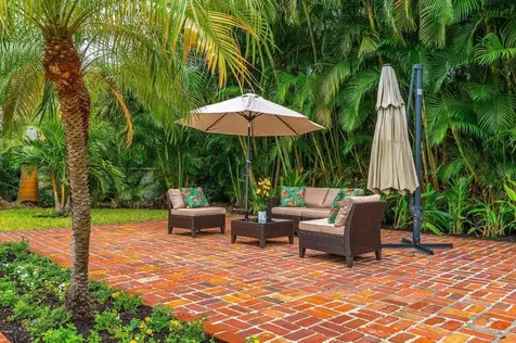 127 Miramar Way West Palm Beach FL 33405