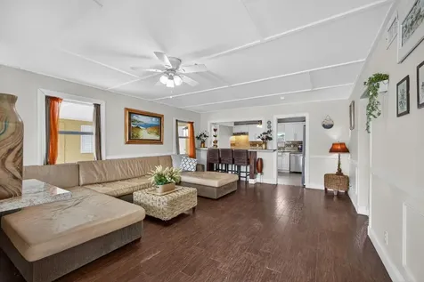 1136 W 7th Street Riviera Beach FL 33404