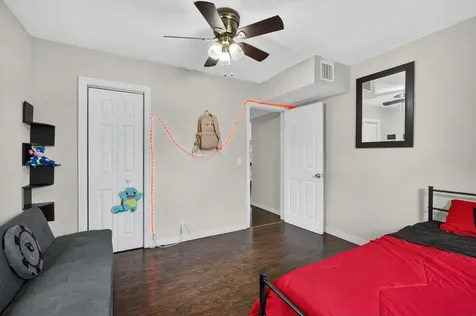 1136 W 7th Street Riviera Beach FL 33404