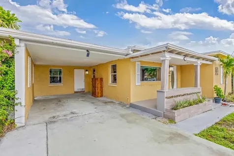 1136 W 7th Street Riviera Beach FL 33404