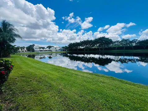 9190 Heathridge Drive West Palm Beach FL 33411