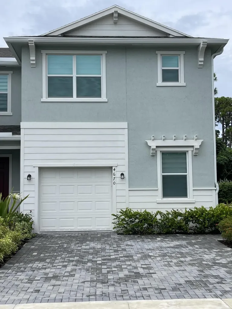 4670 Meyerson Place Lake Worth FL 33463