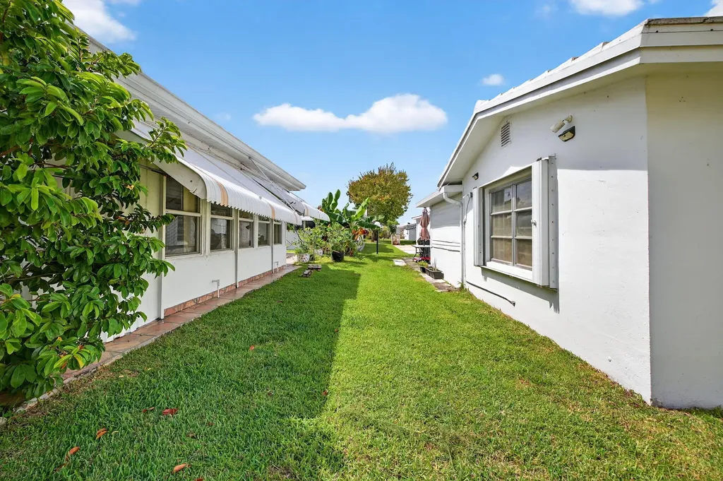 3051 NW 1st Drive Pompano Beach FL 33064