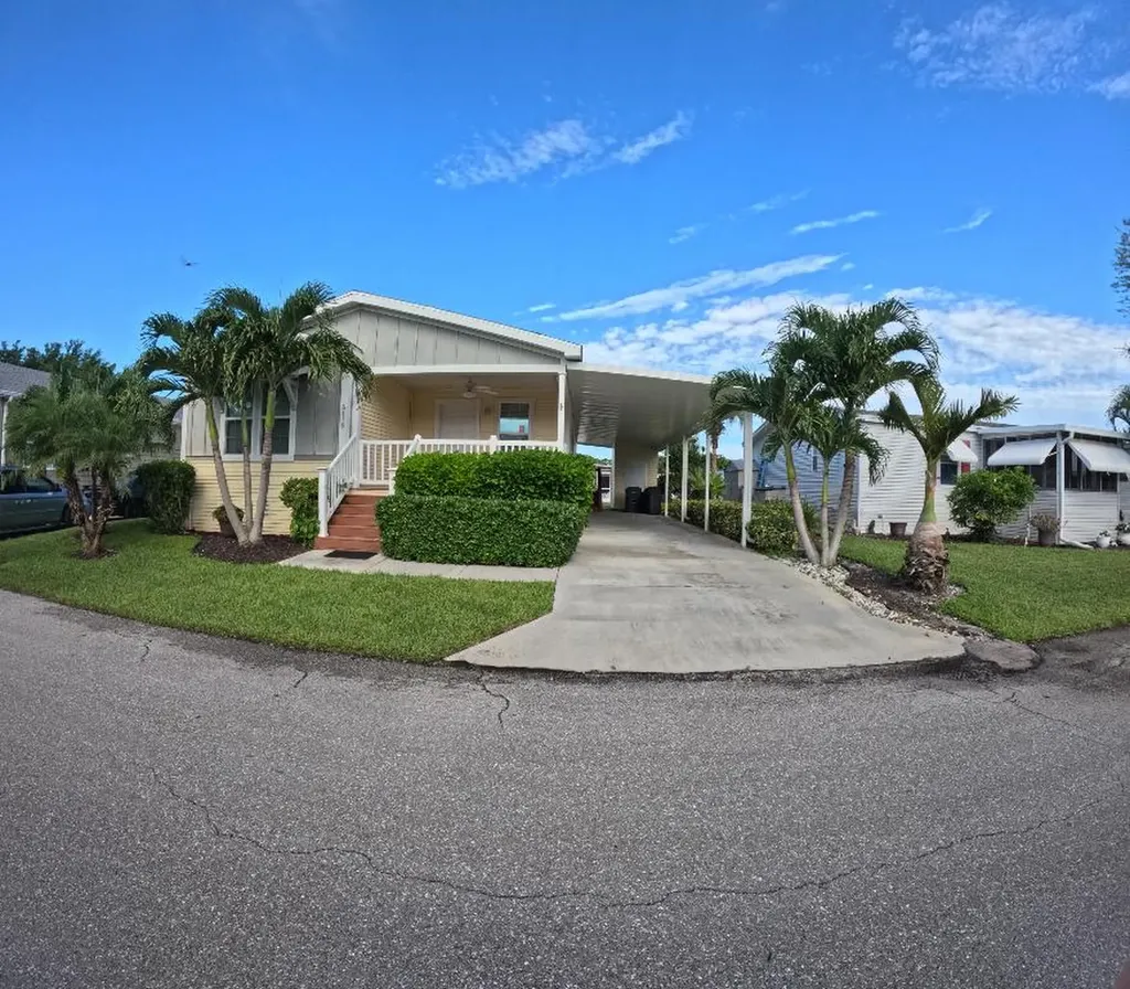 6119 N Ficus Lane Lantana FL 33462