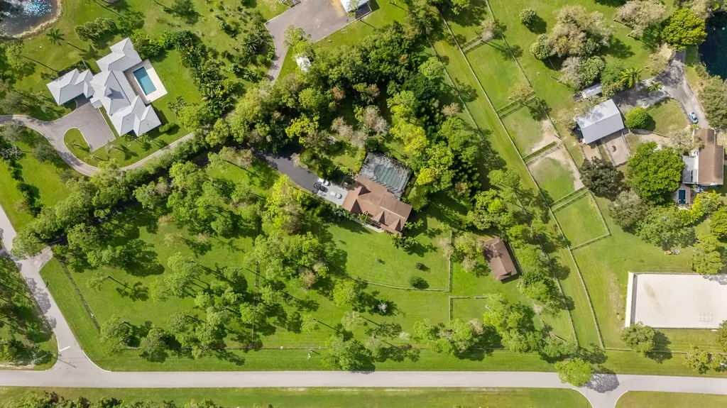 5371 Cougars Prowl Lake Worth FL 33449